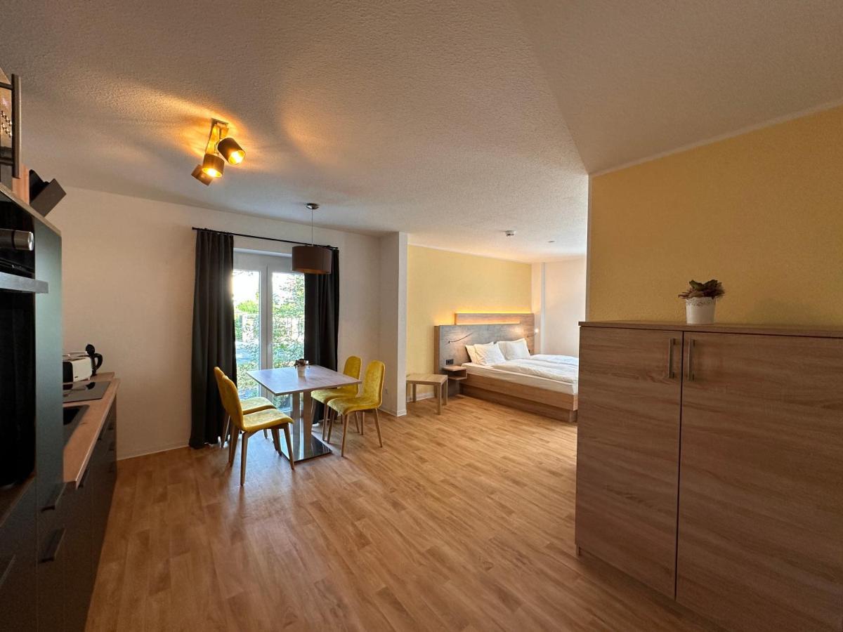 Ferienwohnungen Gaststaette Brauhaus Zwickau Gmbh מראה חיצוני תמונה